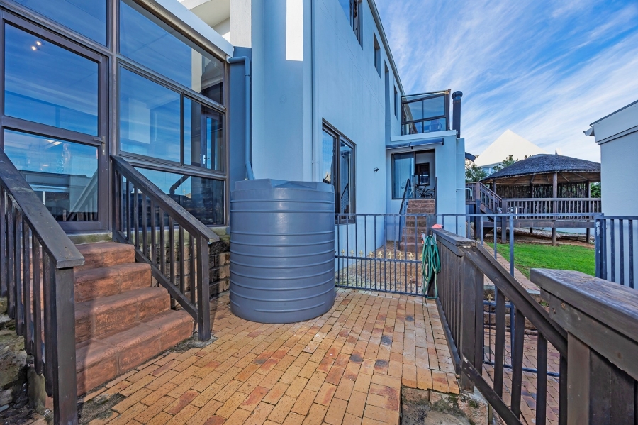 4 Bedroom Property for Sale in Van Riebeeckshof Western Cape